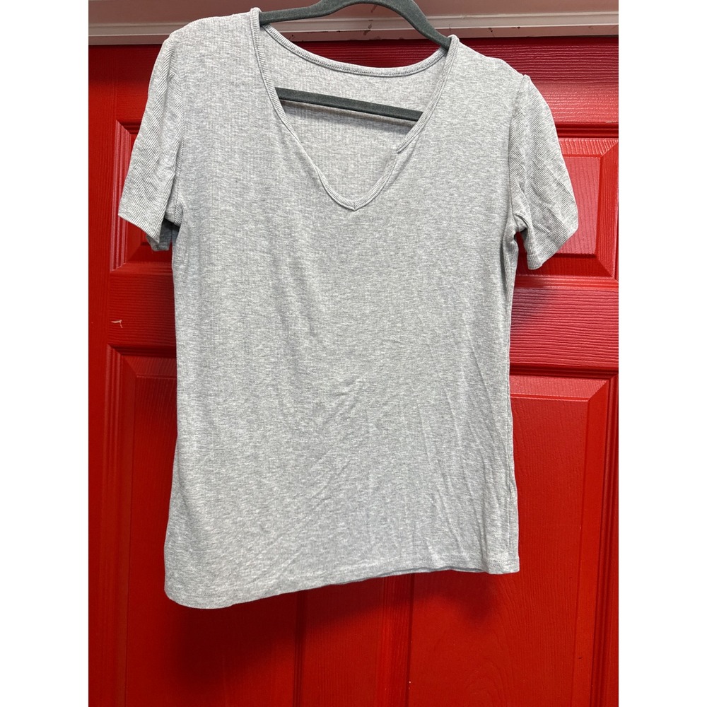 Womens Heather Gray Ribbed Knit Short Sleeve Split V-Neck Tee Shirt